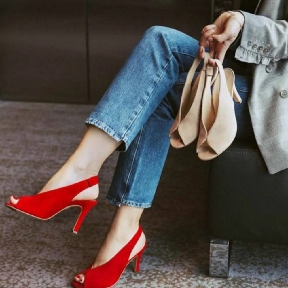 Paul Green heels red size 8 never worn
